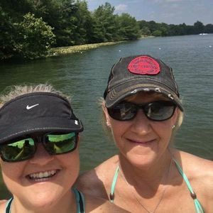 Meet your Posher, Selina